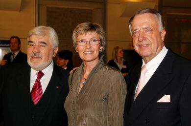 Mario Adorf, Renate Reymann und Staatsminister Bernd Neumann