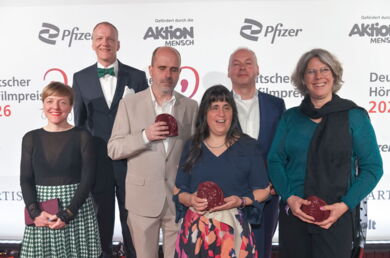 Preisträger Kategorie Serie: Pola Beck, Jan Potthast, Sascha Schulze, Manuela Schemm, Bernd Benecke, Haide Völz